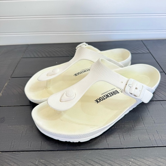 Birkenstock  Gizeh White EVA Regular Width Sz 36 Sandals - Picture 1 of 9